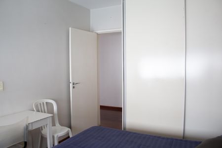 Apartamento à venda com 124m², 3 quartos e 2 vagasQuarto 3