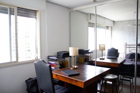 Apartamento à venda com 124m², 3 quartos e 2 vagasSuíte 2