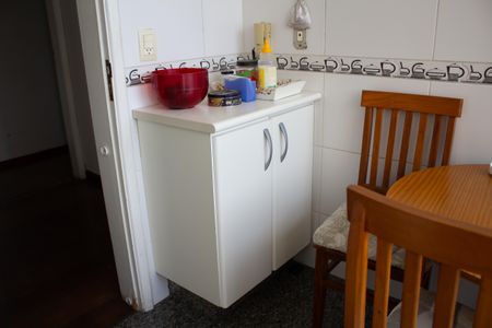 Apartamento à venda com 124m², 3 quartos e 2 vagasCozinha 