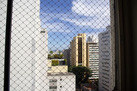 Apartamento à venda com 124m², 3 quartos e 2 vagasVista da Suíte 1