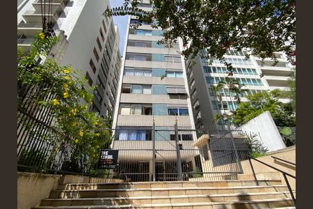 Apartamento à venda com 124m², 3 quartos e 2 vagasFachada