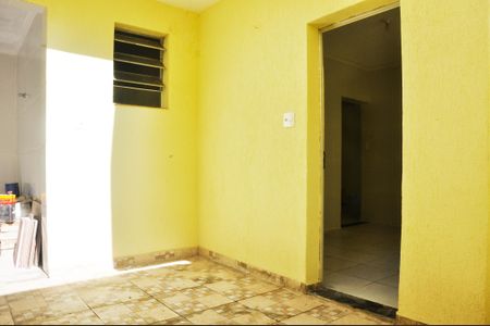 Casa à venda com 194m², 4 quartos e 1 vaga Casa à venda com 194m², 4 quartos e 1 vagaDetalhe - Área de Serviço