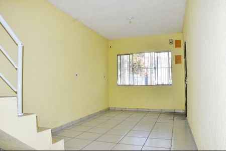 Casa à venda com 194m², 4 quartos e 1 vaga Casa à venda com 194m², 4 quartos e 1 vagaDetalhe - Sala