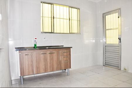 Casa à venda com 194m², 4 quartos e 1 vaga Casa à venda com 194m², 4 quartos e 1 vagaDetalhe - Cozinha