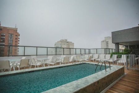 Apartamento à venda com 96m², 2 quartos e 2 vagasLounge - Piscina