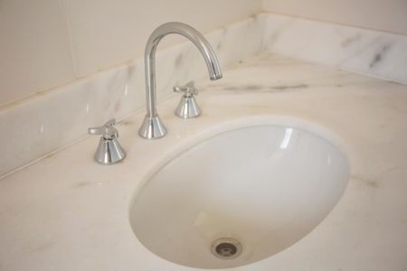 Apartamento à venda com 96m², 2 quartos e 2 vagasBanheiro Suíte