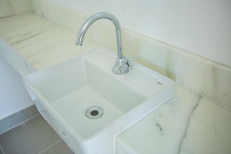 Apartamento à venda com 96m², 2 quartos e 2 vagasLavabo