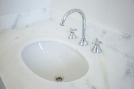 Apartamento à venda com 96m², 2 quartos e 2 vagasBanheiro Suíte 2