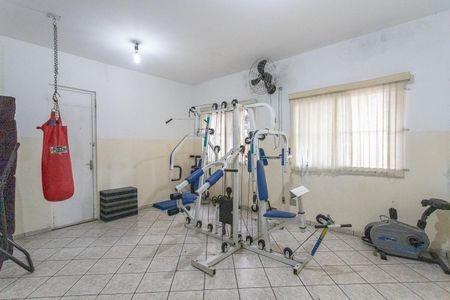 Apartamento à venda com 48m², 2 quartos e 1 vaga Apartamento à venda com 48m², 2 quartos e 1 vagaÁrea comum - Academia