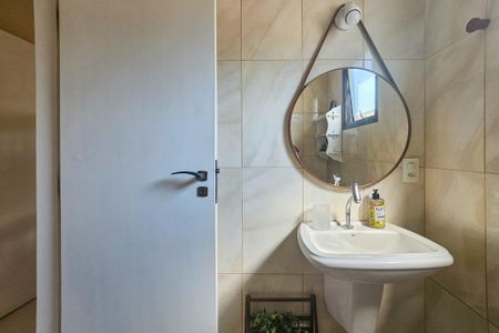 Apartamento para alugar com 230m², 3 quartos e 2 vagas Apartamento para alugar com 230m², 3 quartos e 2 vagasBanheiro