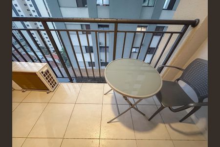 Apartamento para alugar com 32m², 1 quarto e sem vagaVaranda - Sala
