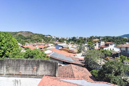 Casa à venda com 400m², 5 quartos e 3 vagas Casa à venda com 400m², 5 quartos e 3 vagasQuarto 3