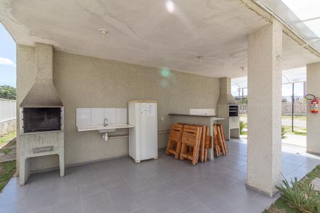 Apartamento para alugar com 45m², 2 quartos e 1 vagaÁrea comum - Churrasqueira