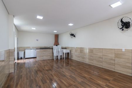 Apartamento para alugar com 50m², 2 quartos e 1 vaga Apartamento para alugar com 50m², 2 quartos e 1 vagaÁrea Comum - Salão de Festas