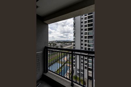 Apartamento à venda com 66m², 2 quartos e 1 vagaVaranda - Quarto 1