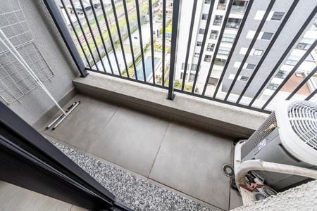 Apartamento à venda com 66m², 2 quartos e 1 vagaVaranda - Quarto 1