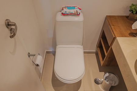 Apartamento à venda com 230m², 3 quartos e 3 vagasLavabo 2