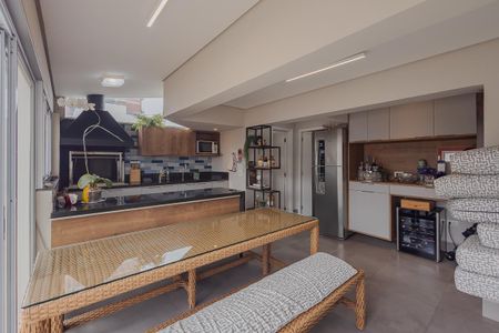 Apartamento à venda com 230m², 3 quartos e 3 vagasEspaço Gourmet