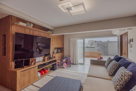 Apartamento à venda com 230m², 3 quartos e 3 vagasSala 2