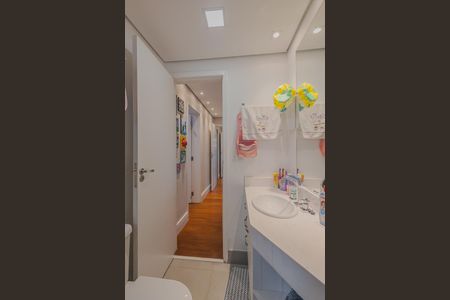 Apartamento à venda com 230m², 3 quartos e 3 vagasBanheiro