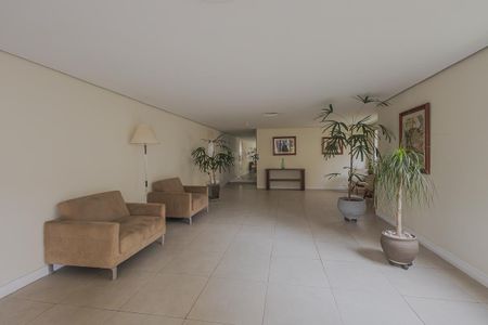 Apartamento à venda com 230m², 3 quartos e 3 vagasHall social