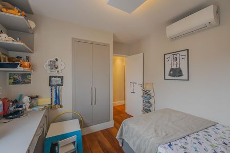 Apartamento à venda com 230m², 3 quartos e 3 vagasQuarto 2