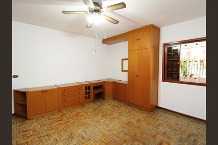 Casa para alugar com 201m², 2 quartos e 4 vagasQuarto 2
