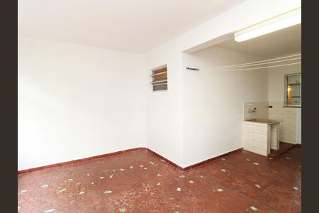 Casa para alugar com 201m², 2 quartos e 4 vagasQuintal