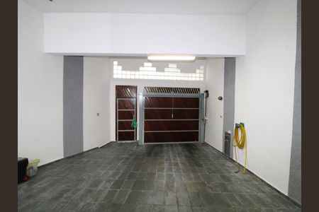 Casa para alugar com 201m², 2 quartos e 4 vagasGaragem