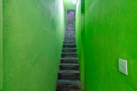 Casa para alugar com 120m², 2 quartos e 2 vagasEntrada