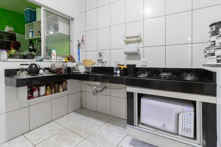 Casa para alugar com 120m², 2 quartos e 2 vagasCozinha