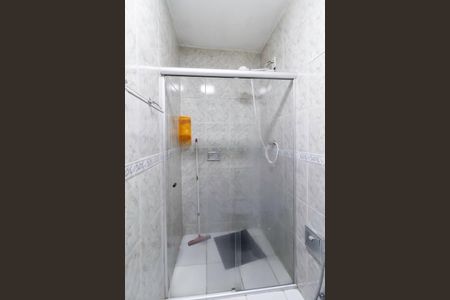 Casa para alugar com 120m², 2 quartos e 2 vagasBanheiro da suíte