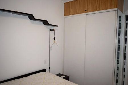 Apartamento para alugar com 72m², 2 quartos e 1 vagaSuíte