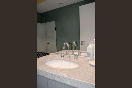 Apartamento para alugar com 72m², 2 quartos e 1 vagaBanheiro