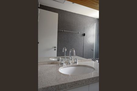 Apartamento para alugar com 72m², 2 quartos e 1 vagaBanheiro da Suíte