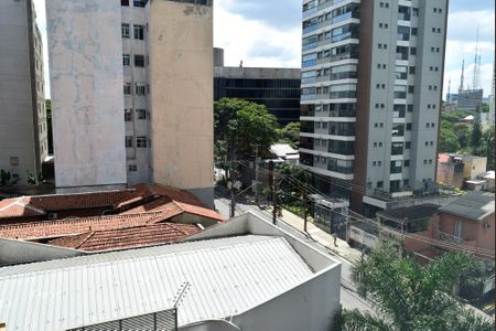 Apartamento para alugar com 72m², 2 quartos e 1 vagaVista da varanda