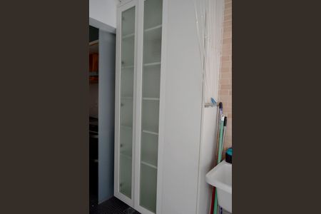 Apartamento para alugar com 72m², 2 quartos e 1 vagaÁrea de Serviço