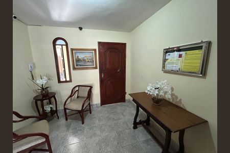 Apartamento à venda com 68m², 2 quartos e 1 vagaHall de entrada