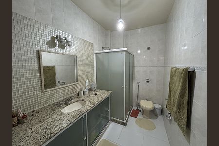 Apartamento à venda com 68m², 2 quartos e 1 vagaBanheiro