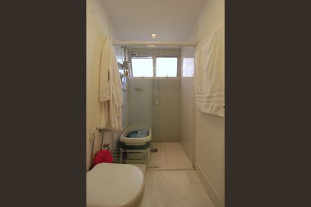 Apartamento à venda com 130m², 3 quartos e 2 vagasBanheiro Social