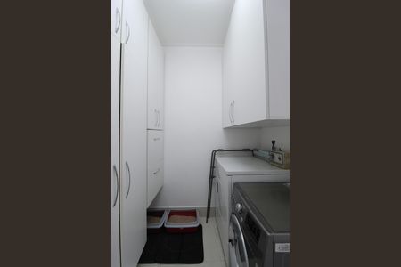 Apartamento à venda com 130m², 3 quartos e 2 vagasÁrea de Serviço