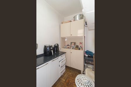 Apartamento à venda com 80m², 2 quartos e 1 vagaQuarto - Área de Serviço