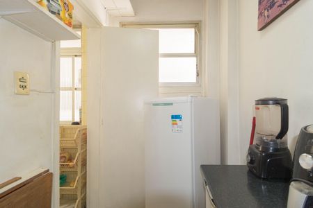 Apartamento à venda com 80m², 2 quartos e 1 vagaQuarto - Área de Serviço