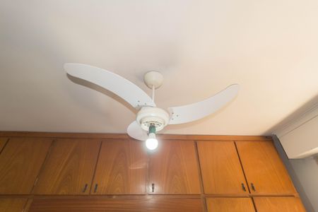 Apartamento à venda com 80m², 2 quartos e 1 vagaDetalhe - Quarto 1