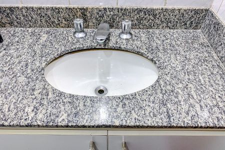 Apartamento à venda com 74m², 3 quartos e 1 vagaBanheiro