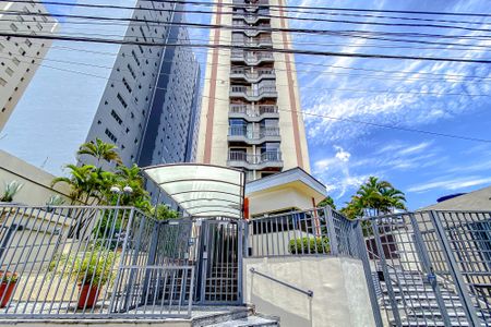 Apartamento à venda com 74m², 3 quartos e 1 vagaFachada