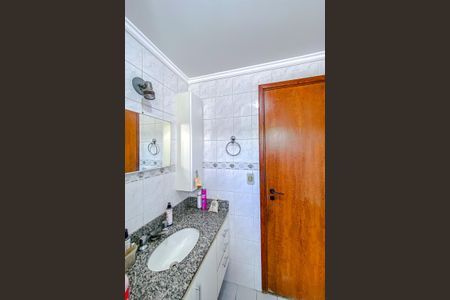 Apartamento à venda com 74m², 3 quartos e 1 vagaBanheiro da Suíte