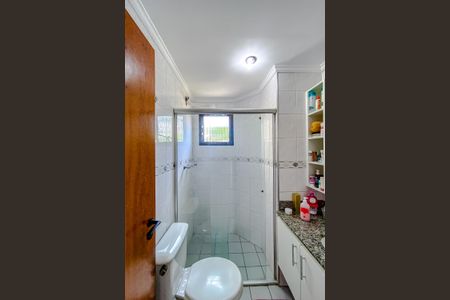 Apartamento à venda com 74m², 3 quartos e 1 vagaBanheiro da Suíte