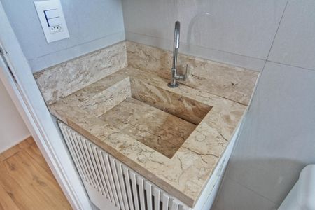 Apartamento para alugar com 53m², 2 quartos e 1 vaga Apartamento para alugar com 53m², 2 quartos e 1 vagaBanheiro