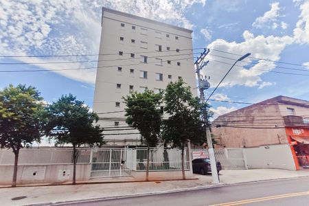 Apartamento para alugar com 53m², 2 quartos e 1 vaga Apartamento para alugar com 53m², 2 quartos e 1 vagaFachada